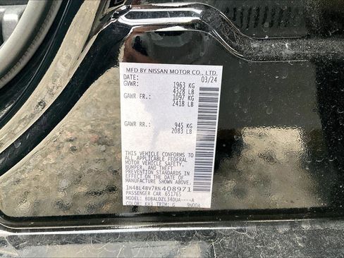 Used 2024 Nissan Altima 2.5 S image 2