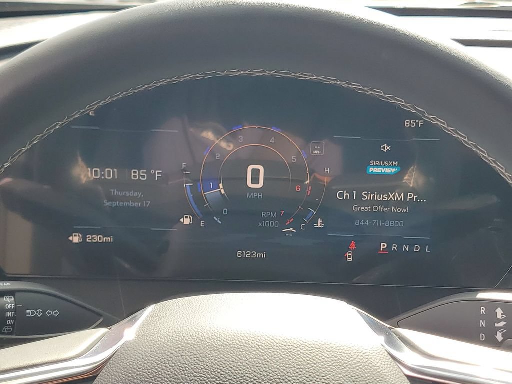 Used 2026 Chevrolet Traverse LT FWD image 12