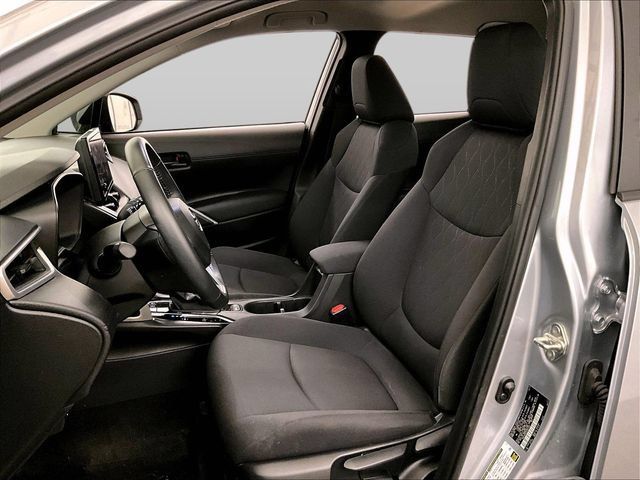 Used 2023 Toyota Corolla Cross LE AWD/4WD image 24