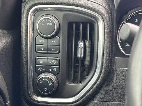 Used 2021 Chevrolet Silverado 1500 LT Trail Boss w/ Convenience Package II image 20