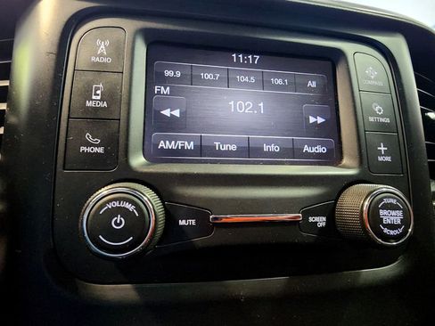 Used 2020 RAM 3500 Big Horn image 37