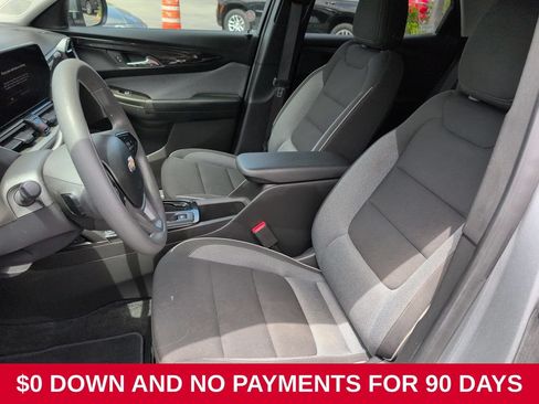 Used 2025 Chevrolet TrailBlazer LT AWD/4WD image 25