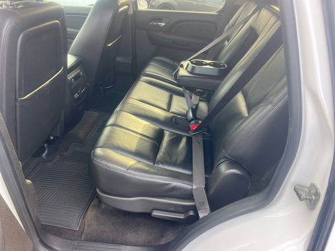 Used 2013 Chevrolet Tahoe LT AWD/4WD image 14