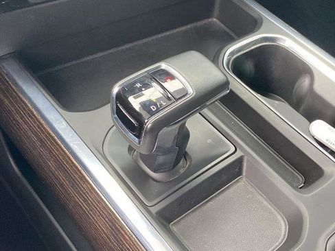 Used 2023 GMC Sierra 1500 Elevation image 12