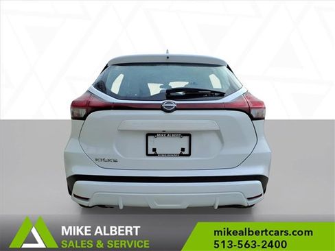 Used 2024 Nissan Kicks S image 6