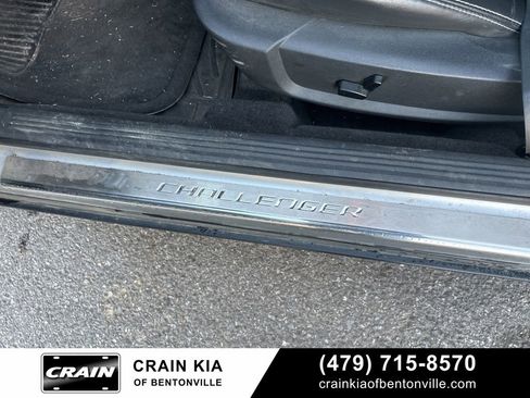 Used 2010 Dodge Challenger R/T image 19