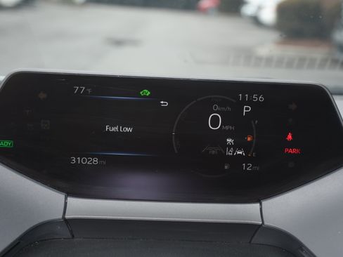 Used 2024 Toyota Prius Limited w/ Limited Premium Package FWD image 15