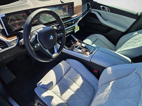 New 2026 BMW X5 xDrive40i AWD/4WD image 3