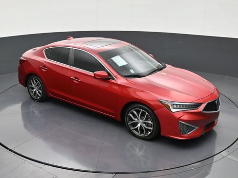 Used 2020 Acura ILX w/ Premium Package FWD image 19