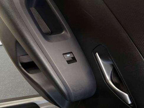 Certified 2025 Hyundai Tucson SE image 12