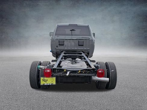 New 2026 RAM 5500 Tradesman AWD/4WD image 5