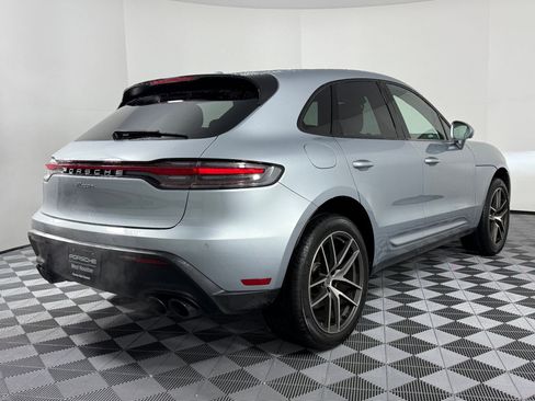 Used 2024 Porsche Macan image 9