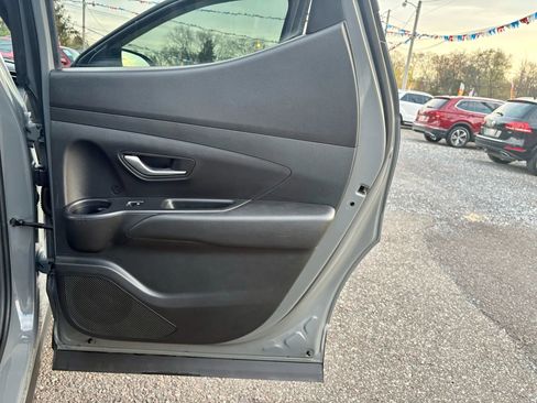 Used 2022 Hyundai Santa Cruz SEL image 13