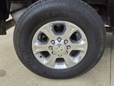 Used 2024 RAM 2500 Big Horn w/ Sport Appearance Package image 14