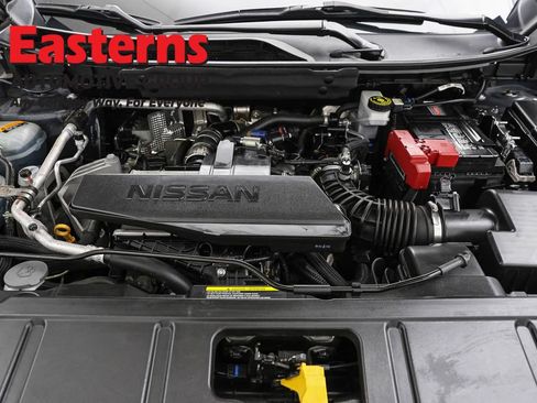 Used 2024 Nissan Rogue S AWD/4WD image 7