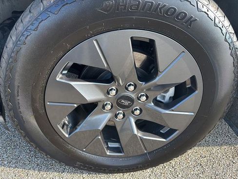 Certified 2022 Ford F150 Lightning Lariat image 9