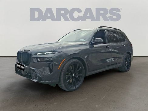 Certified 2024 BMW X7 xDrive40i w/ M Sport Package image 3