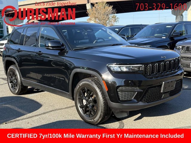 Used 2025 Jeep Grand Cherokee Altitude AWD/4WD image 1