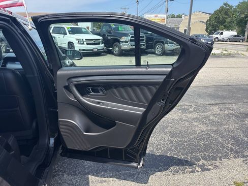 Used 2013 Ford Taurus SHO AWD/4WD image 33