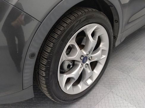 Used 2016 Ford Escape Titanium w/ Equipment Group 301A image 31