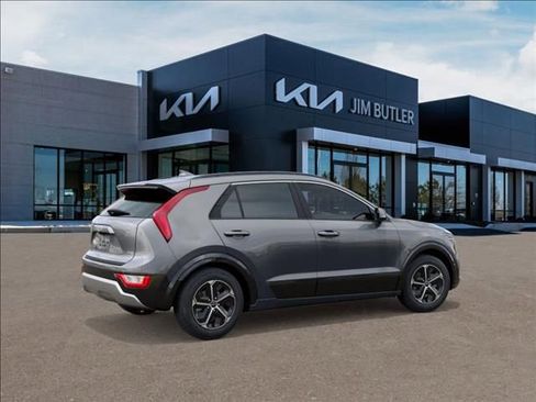 New 2026 Kia Niro SX image 6