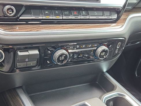 Used 2026 Chevrolet Silverado 1500 LT Trail Boss w/ Convenience Package II image 35