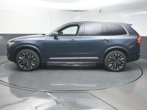 New 2026 Volvo XC90 T8 Plus w/ Protection Package Premier image 5