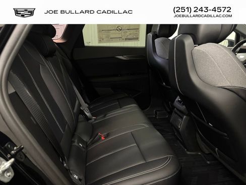 New 2025 Cadillac Optiq Sport 1 w/ LPO, Floor Liner Package image 19