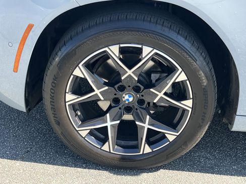 Used 2025 BMW X3 xDrive30i image 31