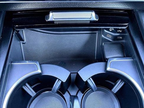 Used 2022 Mercedes-Benz GLE 350 image 26