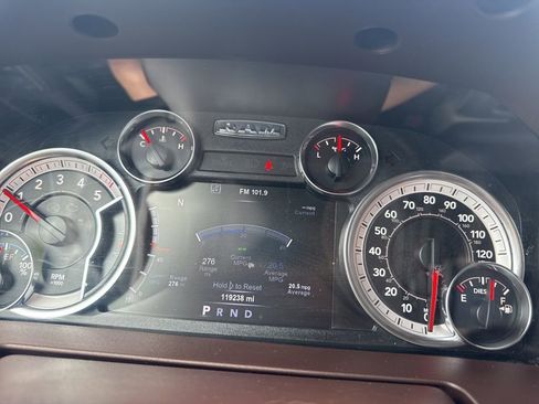 Used 2018 RAM 1500 Big Horn image 25