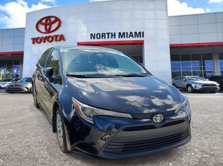 Used 2025 Toyota Corolla LE video 1