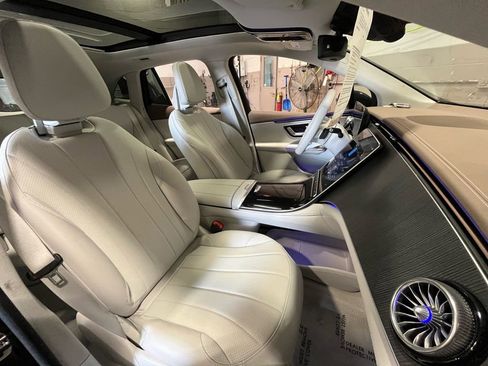 Used 2024 Mercedes-Benz EQE 350+ 4MATIC SUV image 31