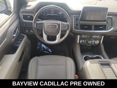 Used 2023 GMC Yukon SLT AWD/4WD image 16