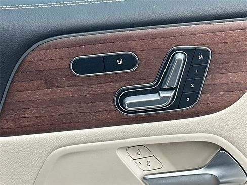 Certified 2023 Mercedes-Benz GLB 250 GLB 250 image 16