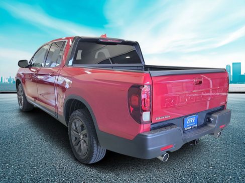 Certified 2025 Honda Ridgeline Sport image 3