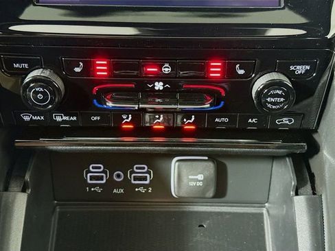 New 2025 Jeep Grand Cherokee Laredo image 14