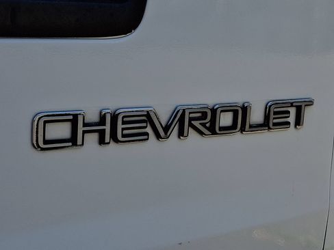 Used 2022 Chevrolet Express 2500 w/ Driver Convenience Package RWD image 28