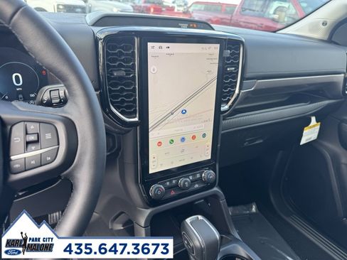 New 2025 Ford Ranger Lariat w/ FX4 Off-Road Package image 13