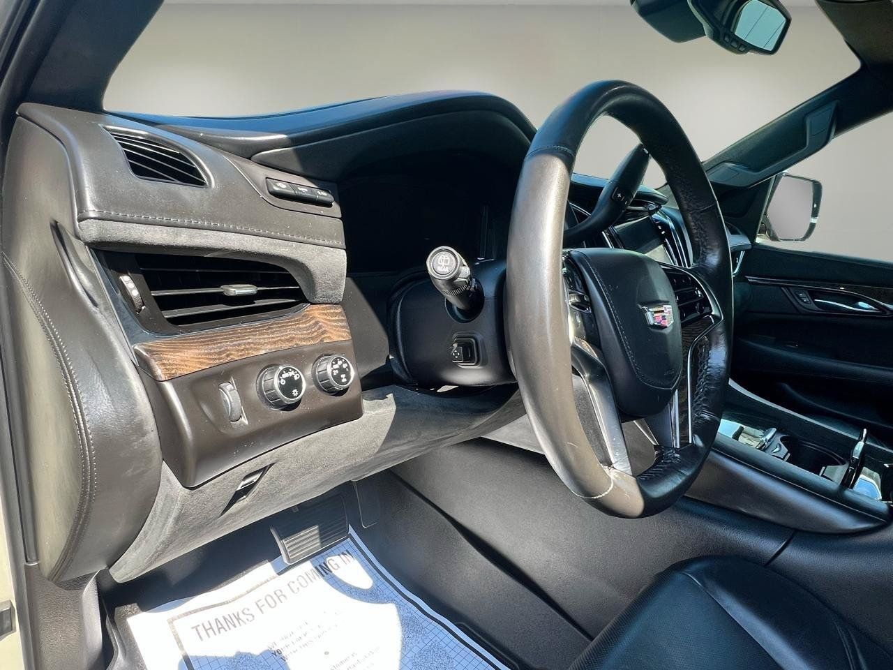 Used 2015 Cadillac Escalade Platinum AWD/4WD image 16
