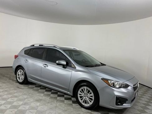 Used 2017 Subaru Impreza 2.0i Premium AWD/4WD image 3