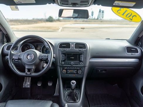 Used 2013 Volkswagen Golf R 4-Door image 15