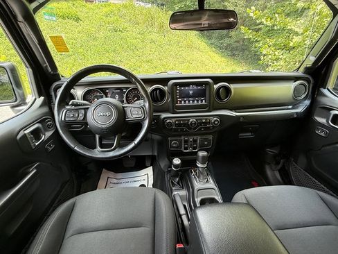 Used 2021 Jeep Gladiator Sport AWD/4WD image 11