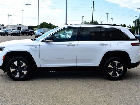 New 2024 Jeep Grand Cherokee Limited 4xe AWD/4WD image 5