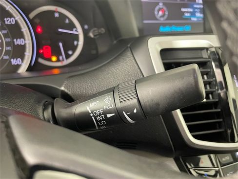 Used 2016 Honda Accord EX-L image 12