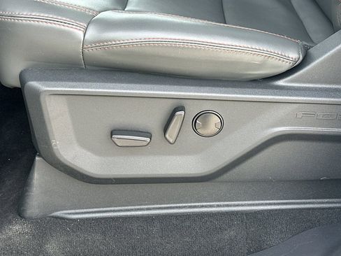 Used 2025 Ford Expedition Max Active image 28