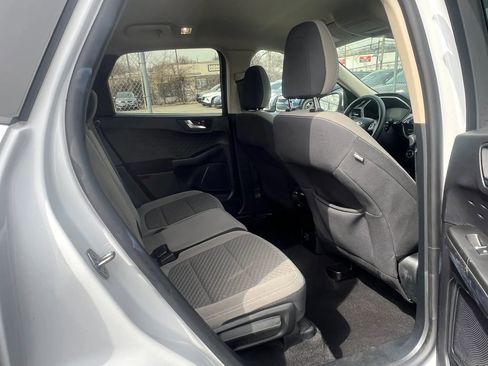 Used 2020 Ford Escape SE FWD image 30