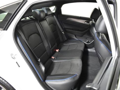 Used 2019 Hyundai Sonata Limited image 31