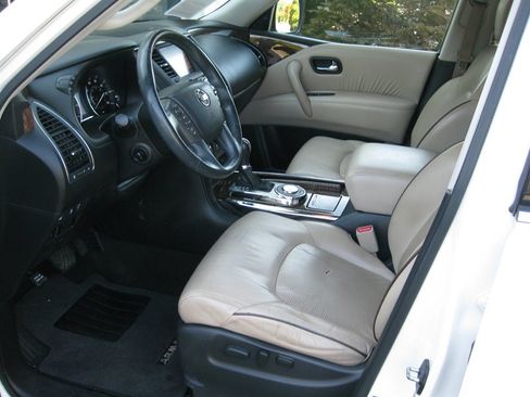 Used 2018 Nissan Armada Platinum w/ Captain Seat Package RWD image 13