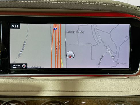 Used 2015 Mercedes-Benz S 550 4MATIC Sedan image 22